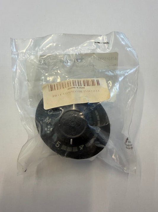 Piece de commande ventilateur, intégrée